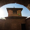 Un arco árabe en la Alcazaba de Málaga.